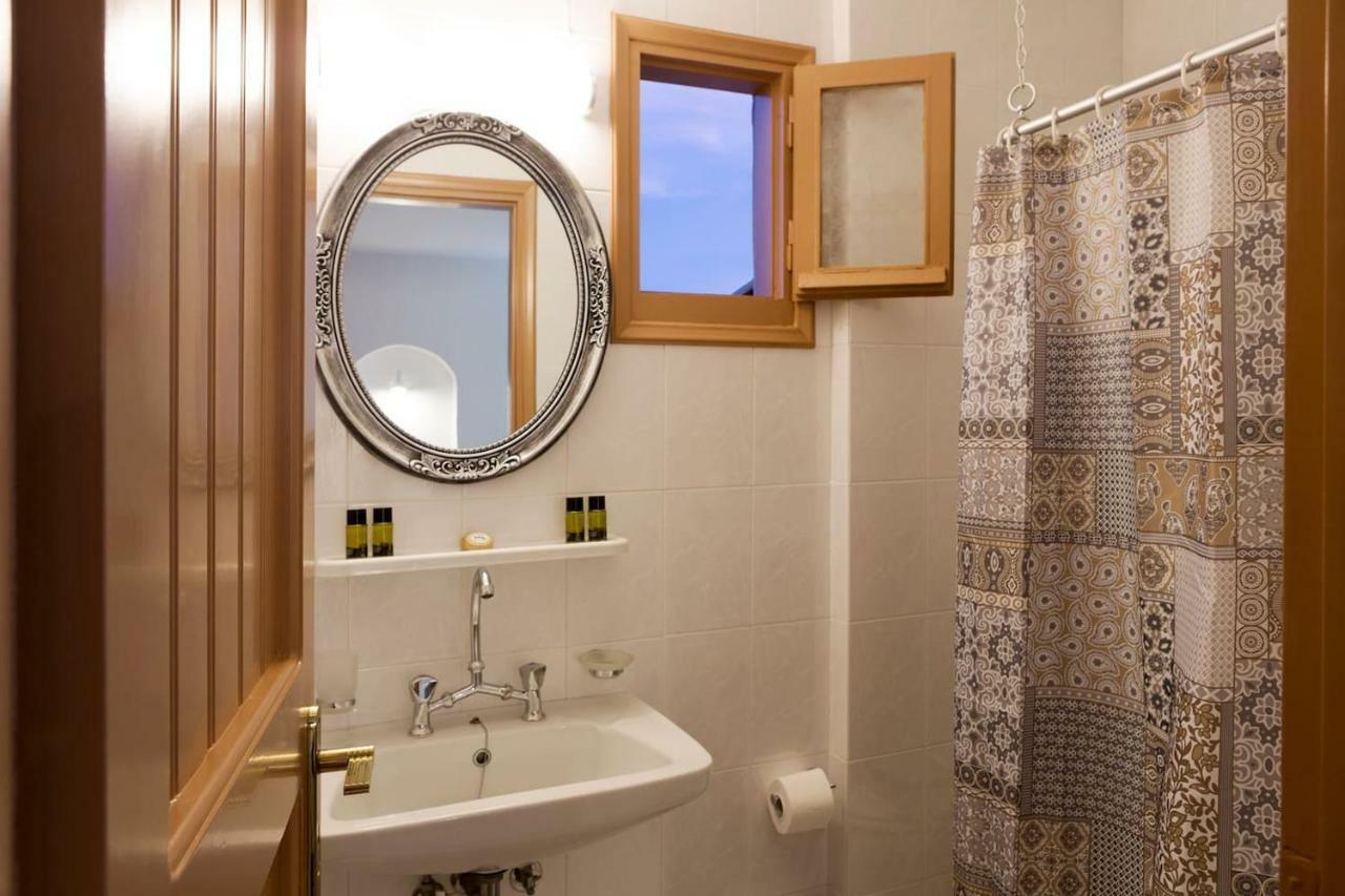 White sand Villa. Spacious villa with prive pool. Agia Pelagia  Esterno foto