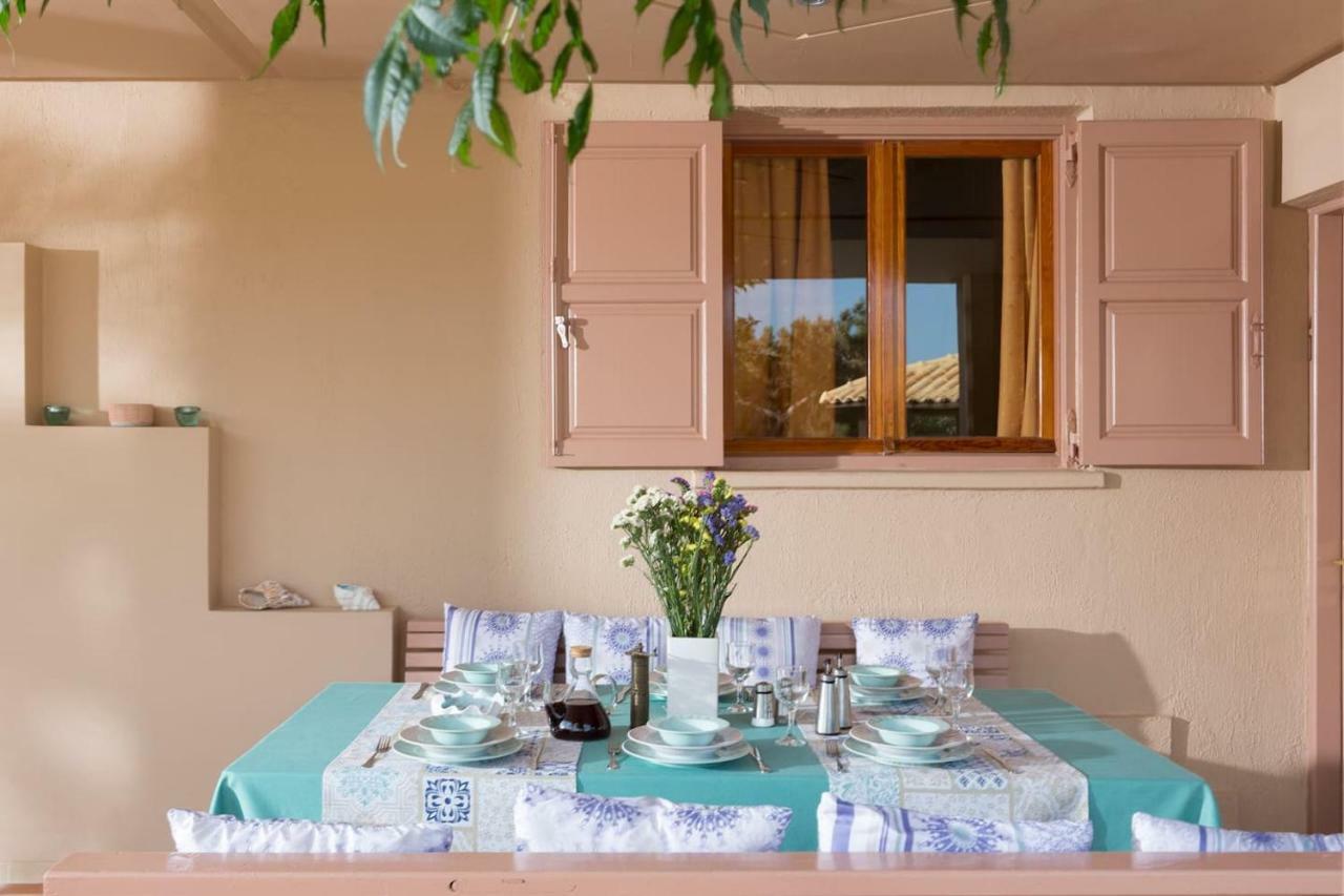White sand Villa. Spacious villa with prive pool. Agia Pelagia  Esterno foto